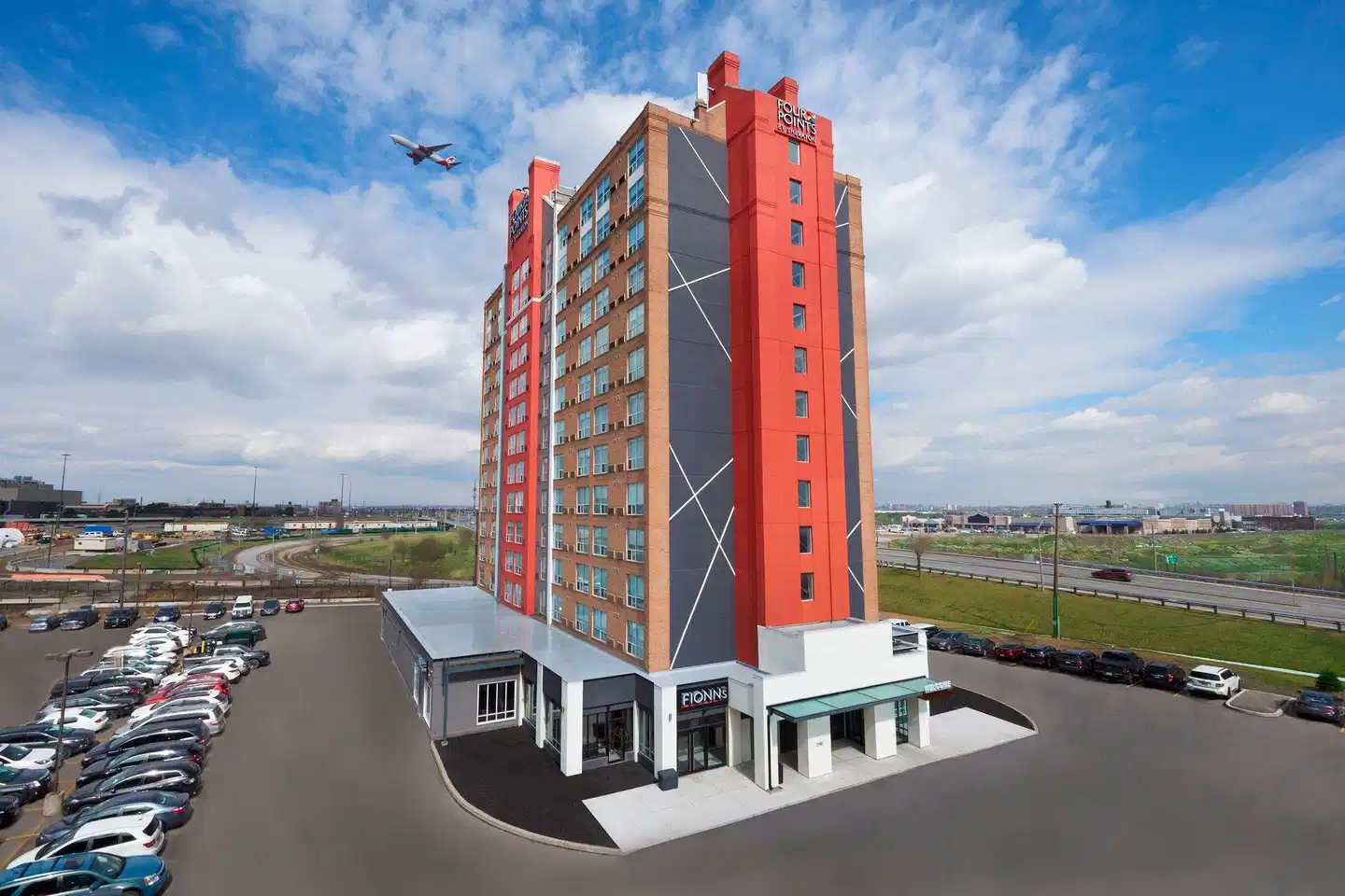 Four Points by Sheraton Toronto Airport East Aussenansicht