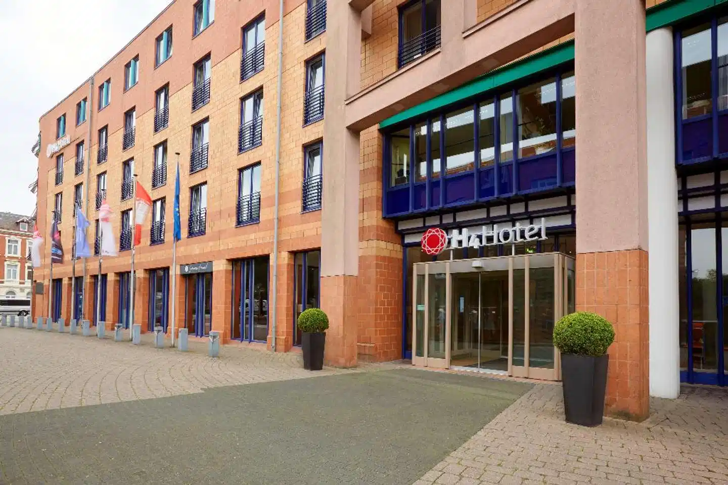 Ramada Hamburg Bergedorf Aussenansicht