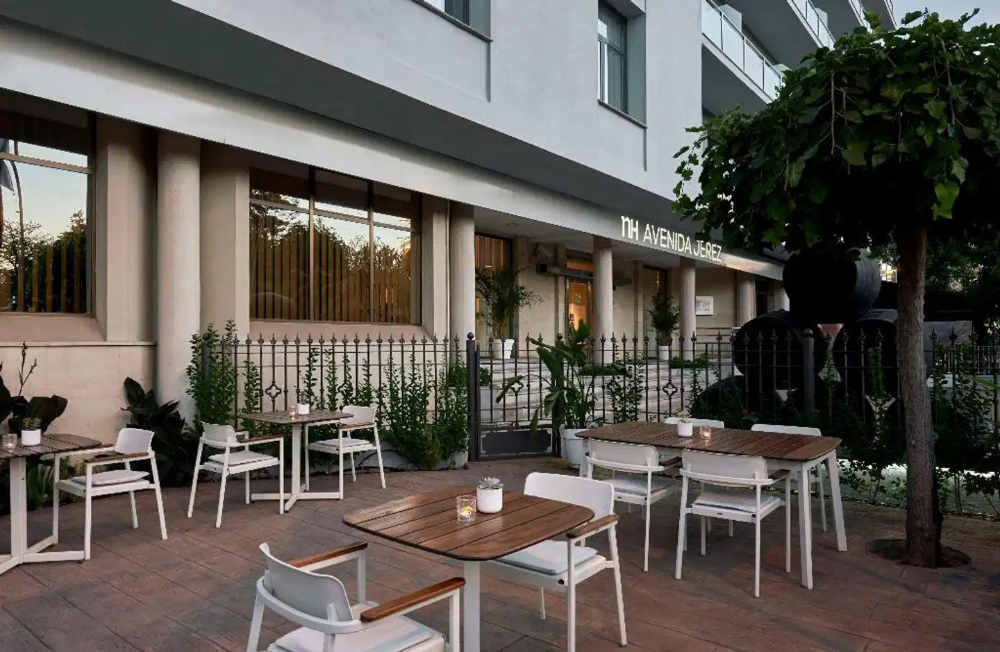 NH Avenida Jerez Terrasse