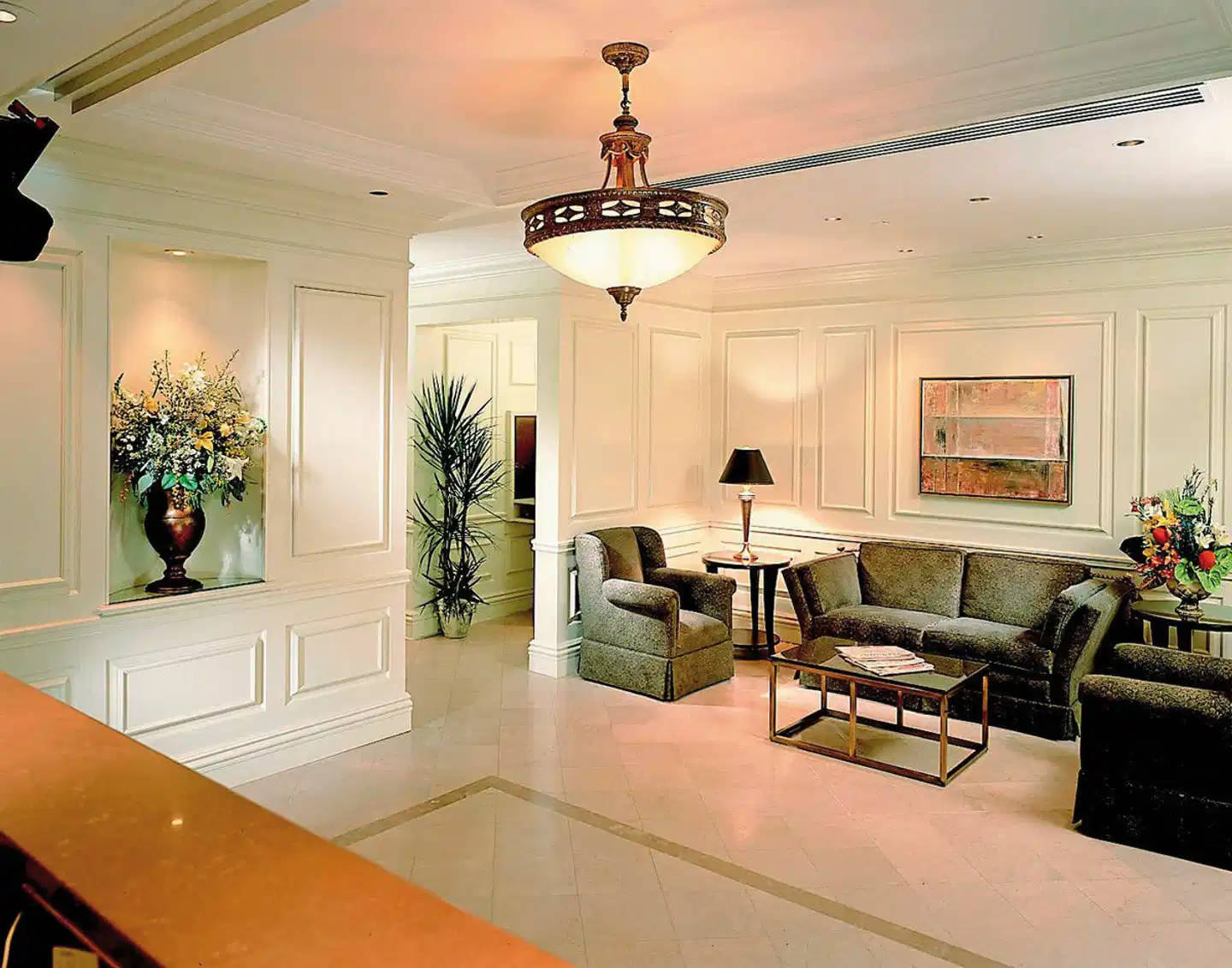 Chateau Versailles Lobby