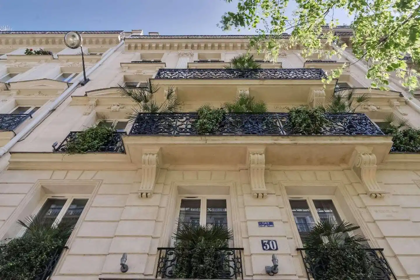 Palm Opera Hotel Aussenansicht