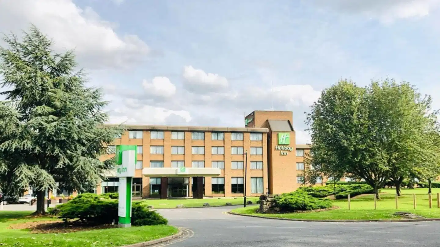 Holiday Inn Peterborough West Aussenansicht