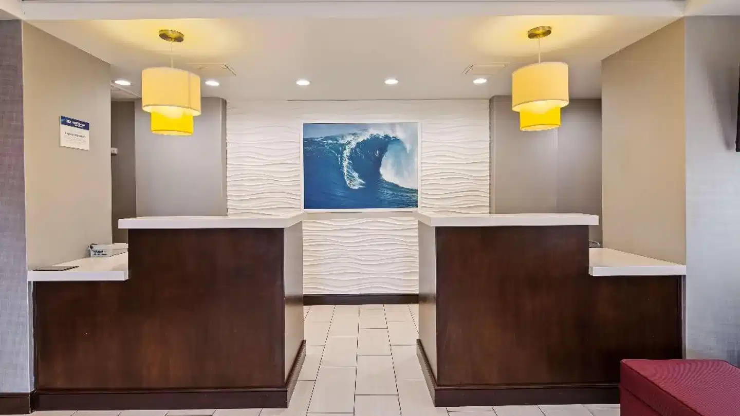 Best Western Plus Daytona Inn Seabreeze Oceanfront Lobby