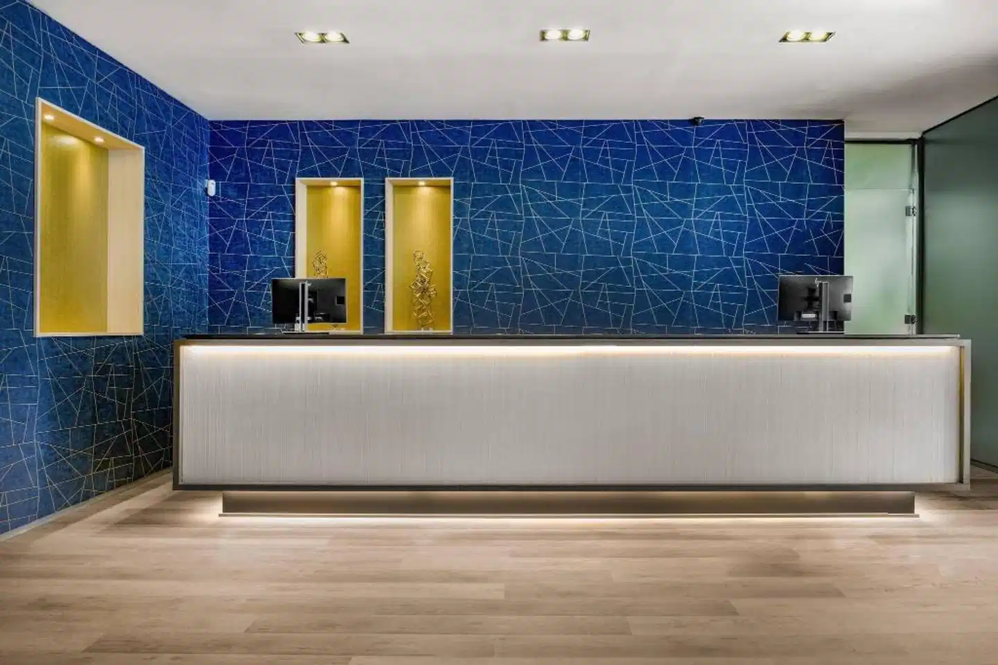 AC Hotel by Marriott Tarragona Lobby