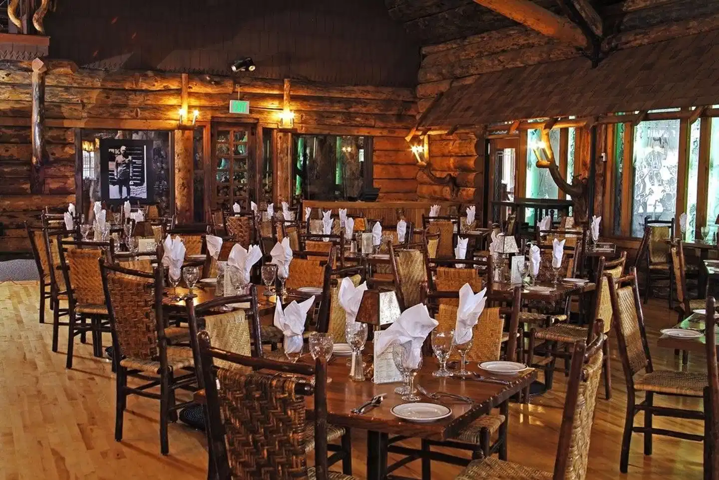 Old Faithful Inn Restaurant