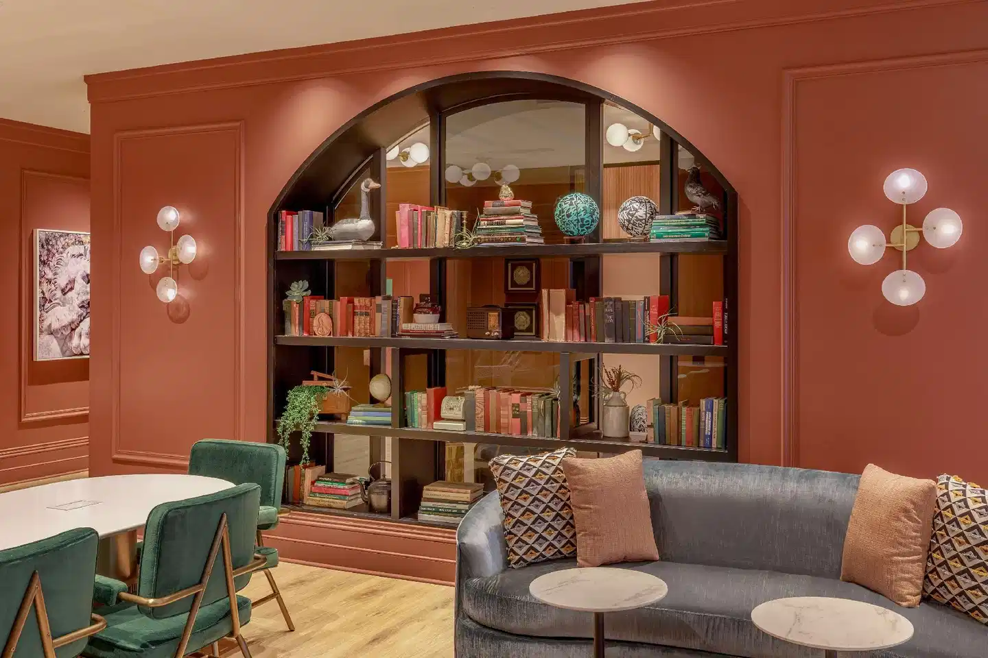 Pennyweight Hotel Boston, Curio Collection by Hilton Bar