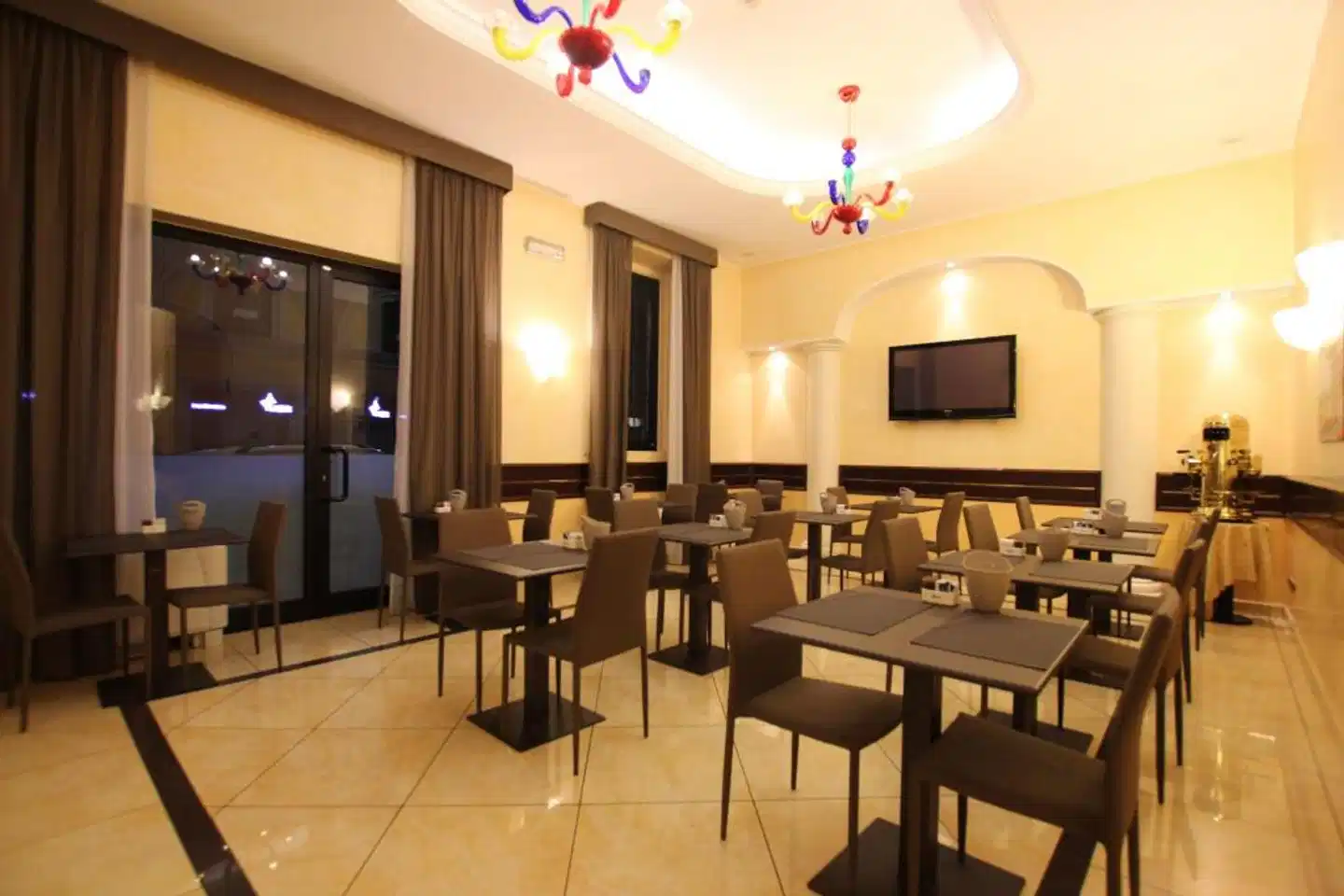 Mokinba Hotels Baviera Restaurant