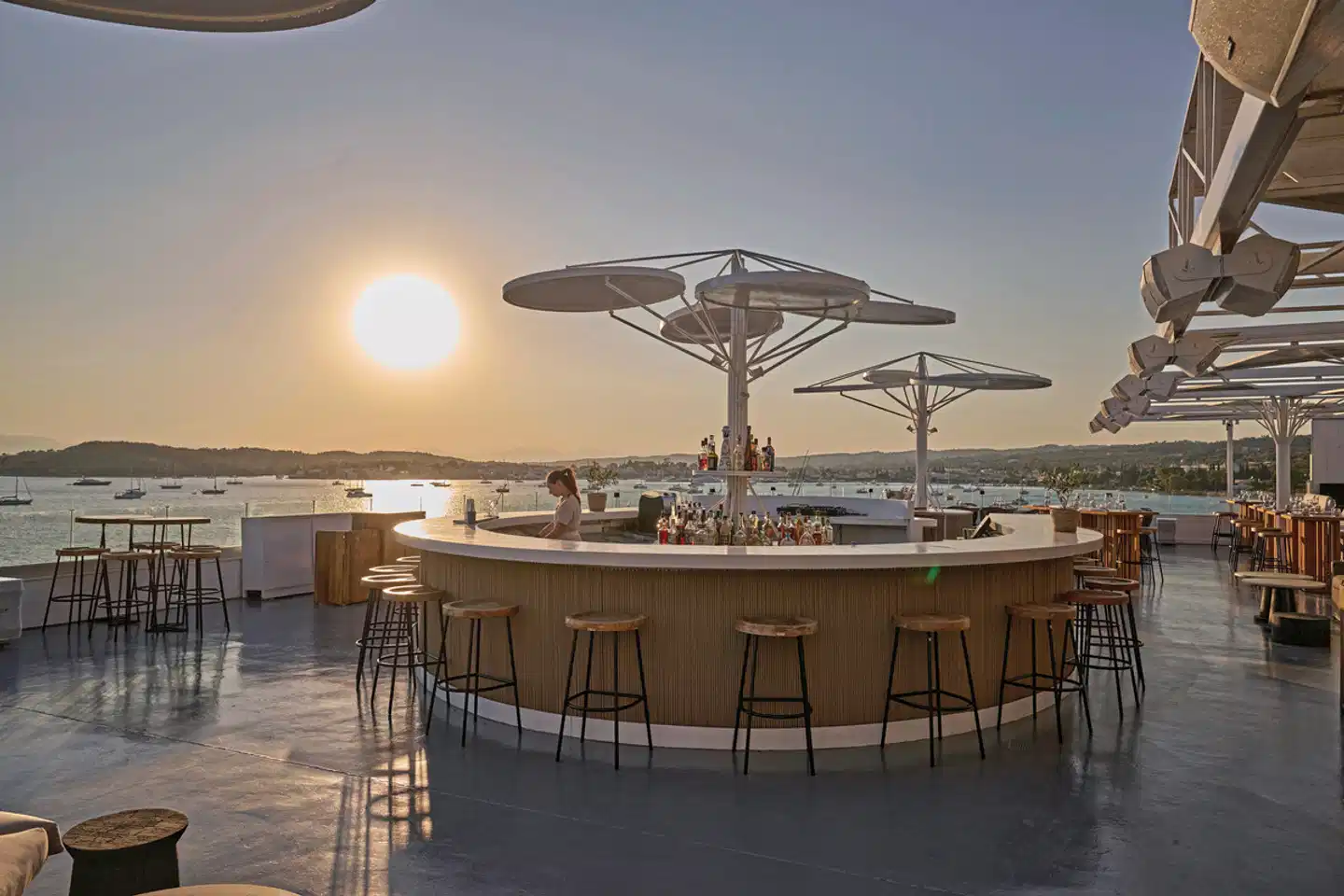 Nikki Beach Resort & Spa, Porto Heli Bar