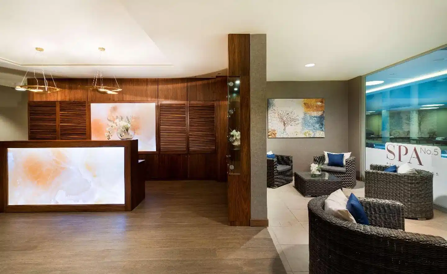 DoubleTree by Hilton Krakow Hotel & Convention Center Wohnbeispiel