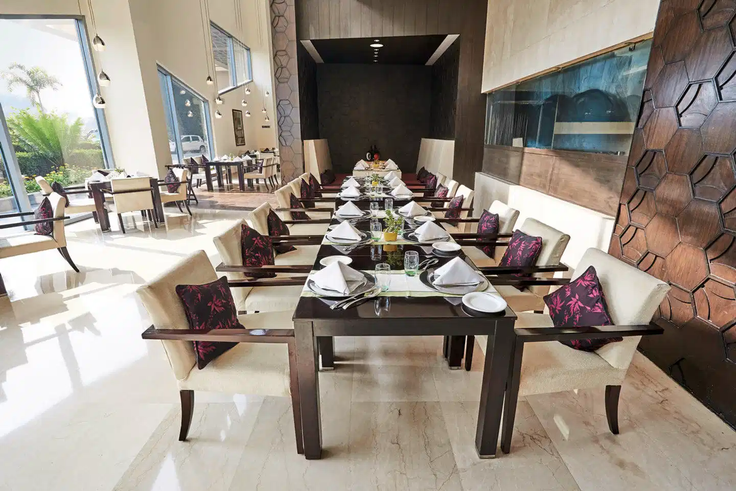 Vivanta by Taj Dwarka Restaurant