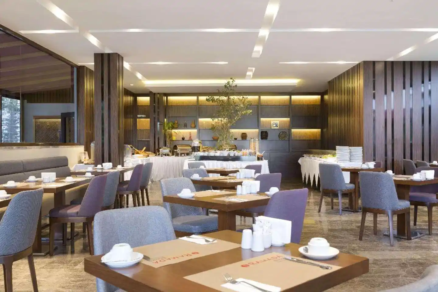 Ramada by Wyndham Istanbul Florya Restaurant