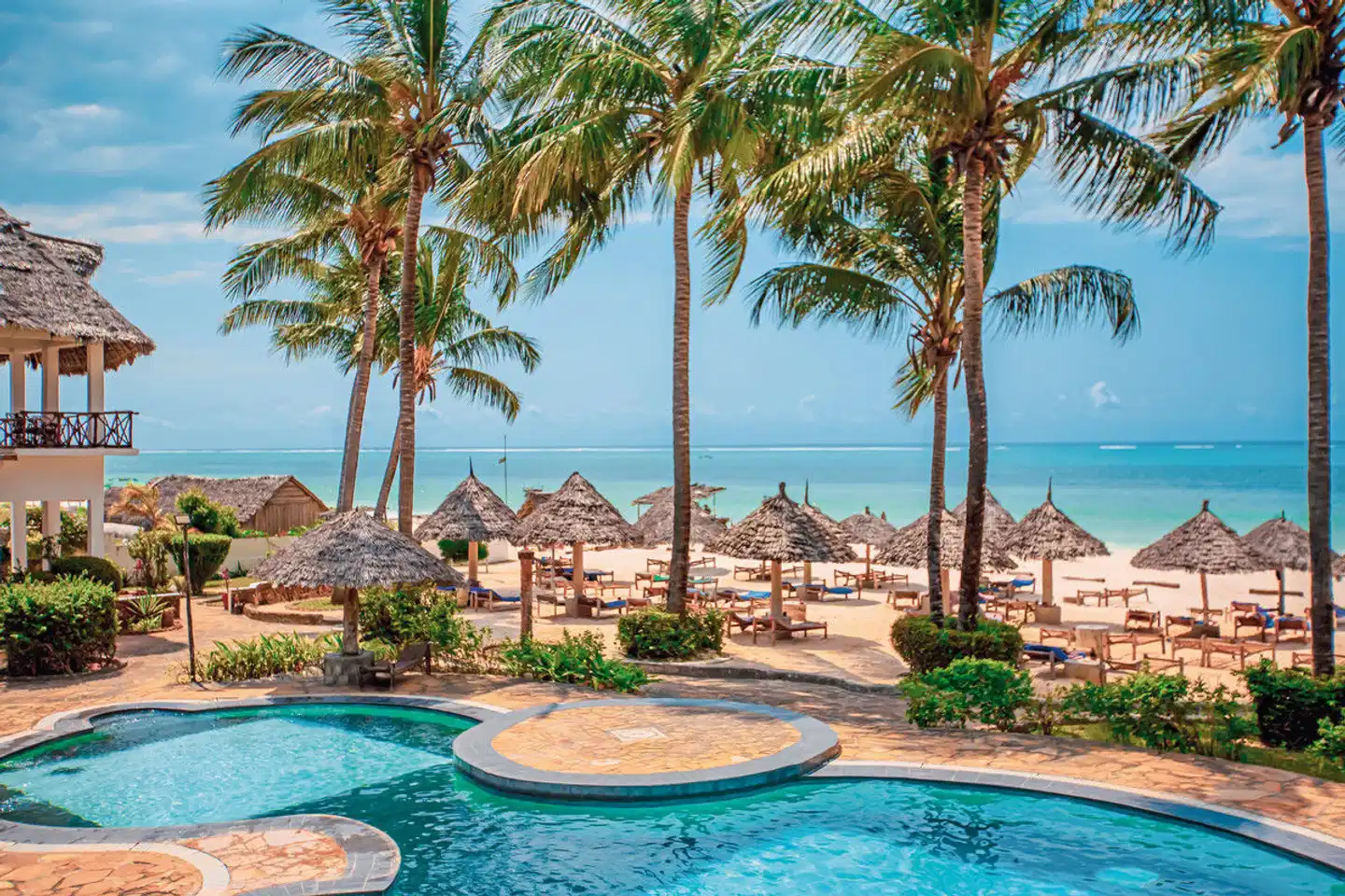 AHG Waridi Beach Resort & Spa Pool