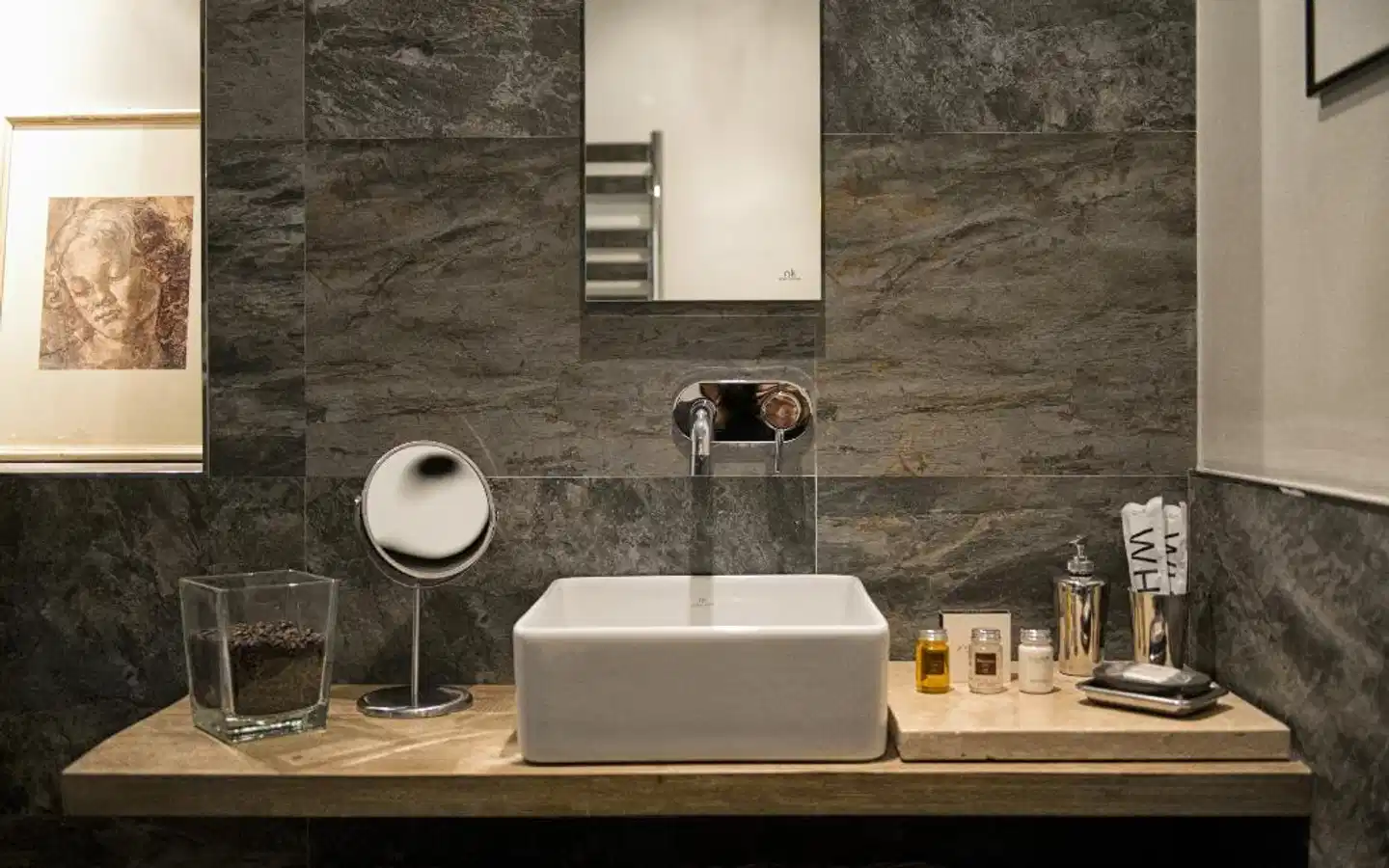 The Independent Suites Badezimmer