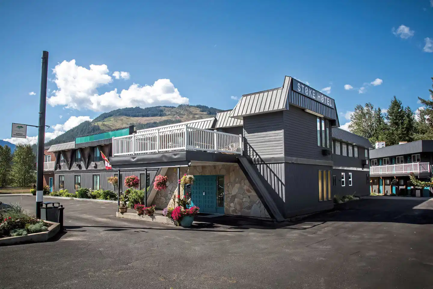 Stoke Hotel SureStay Collection by Best Western Aussenansicht