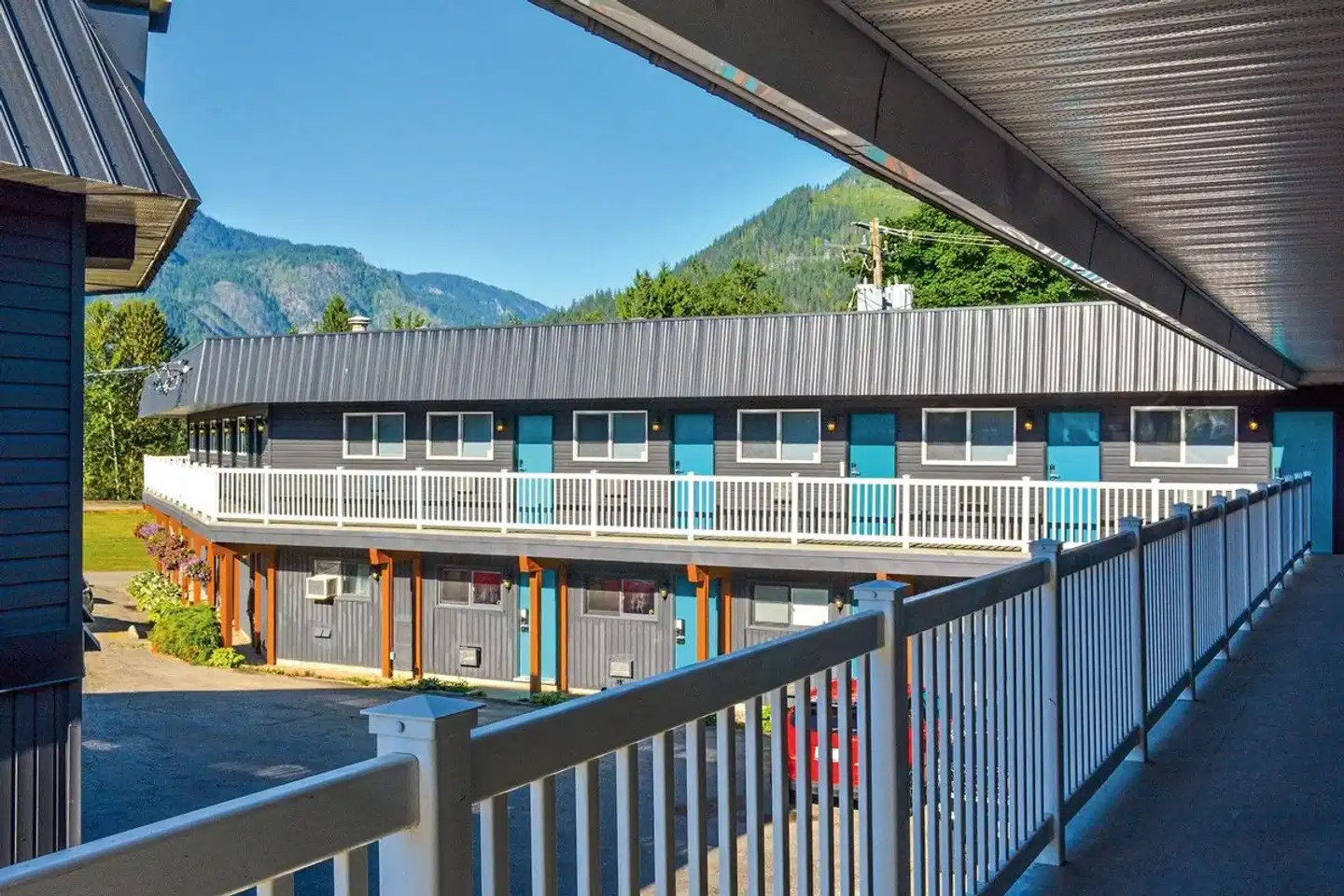 Stoke Hotel SureStay Collection by Best Western Aussenansicht