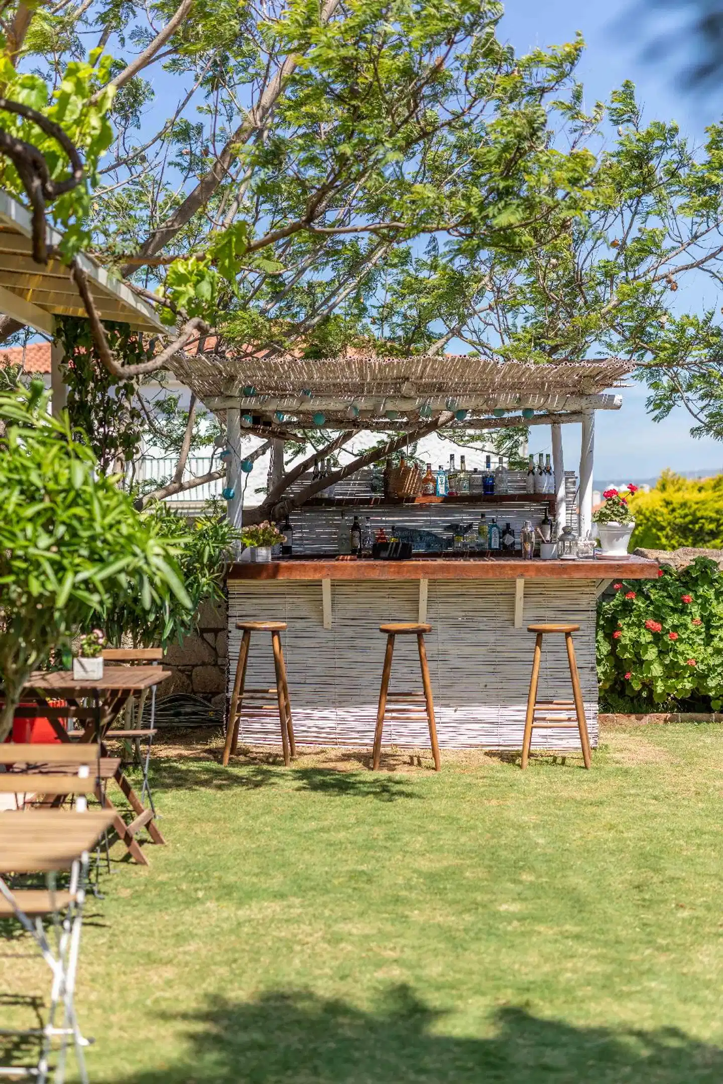 Deniz Kabu'u Hotel Bar