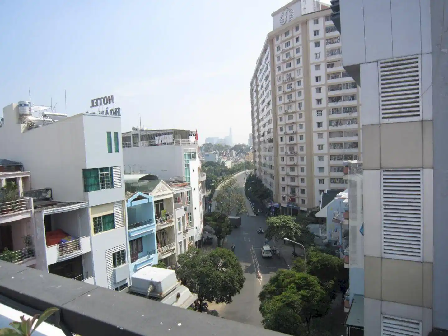 Truong Thinh Hotel Saigon Aussenansicht