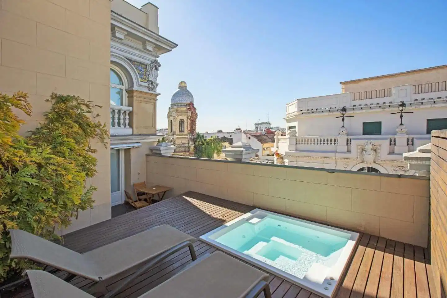 Iberostar Las Letras Gran Vía Pool