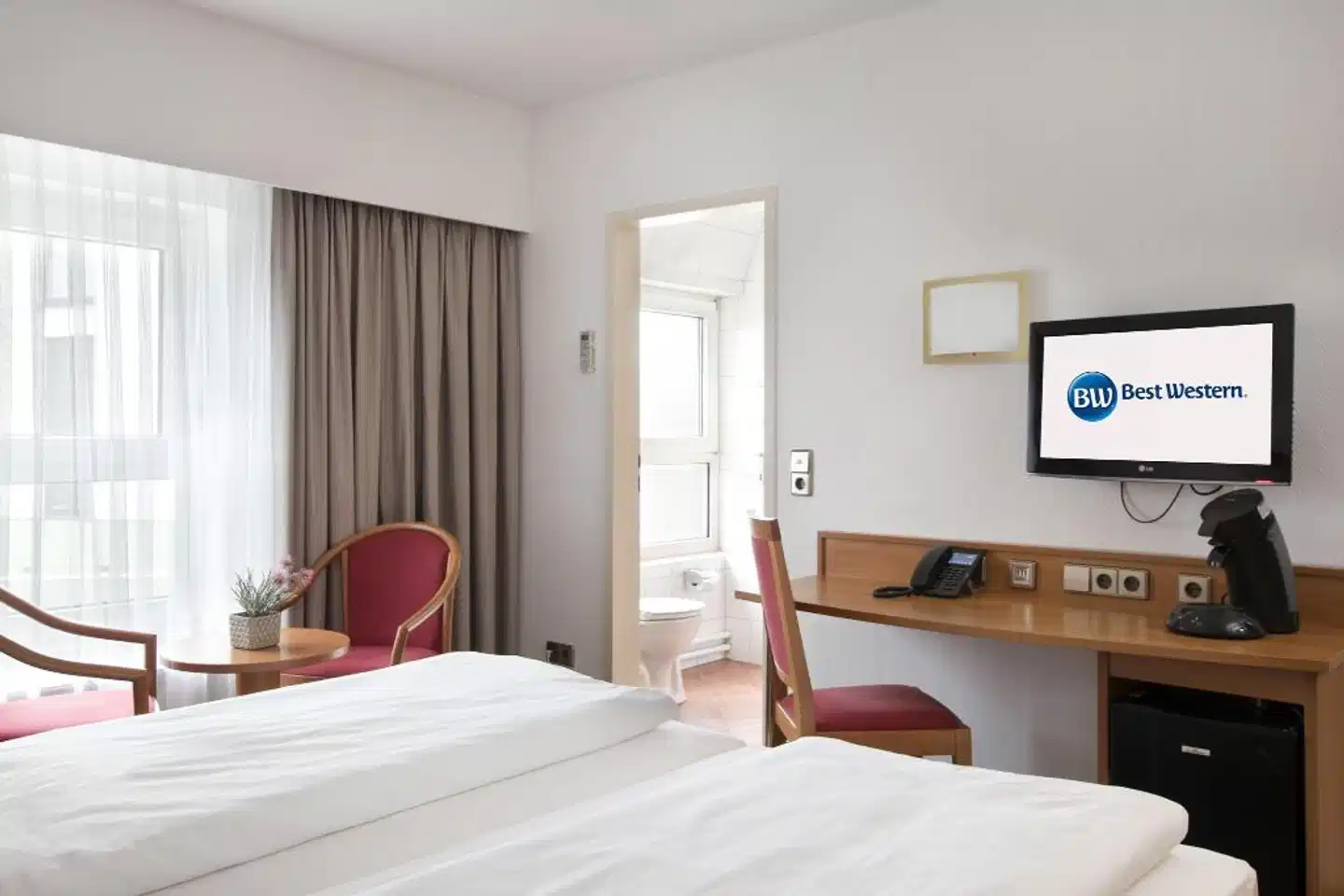 Best Western Queens Pforzheim-Niefern Wohnbeispiel