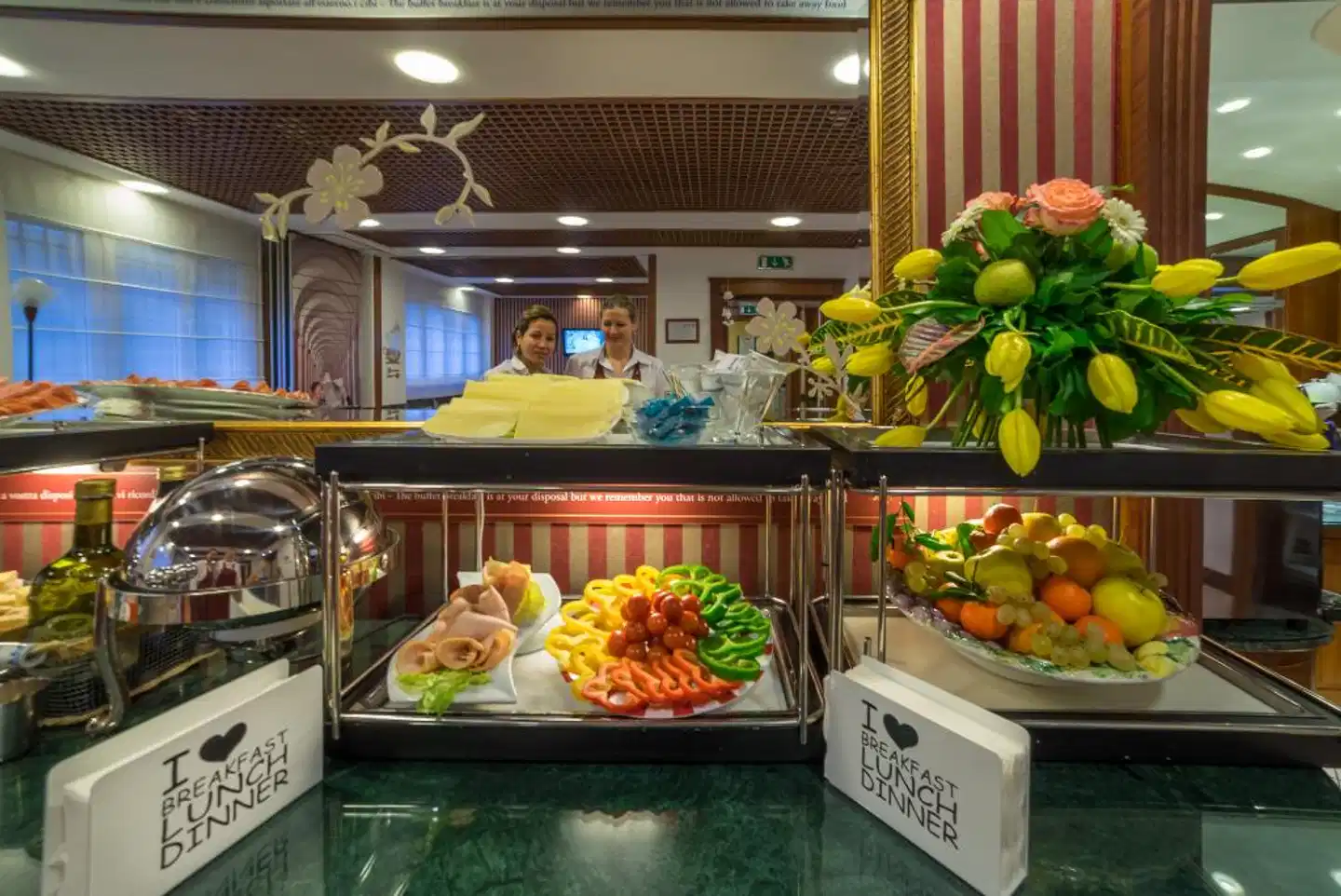 Hotel Maggiore Restaurant