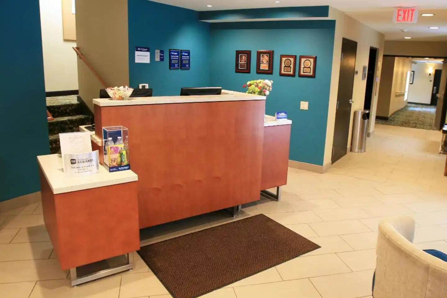 Best Western Plus Traverse City Lobby