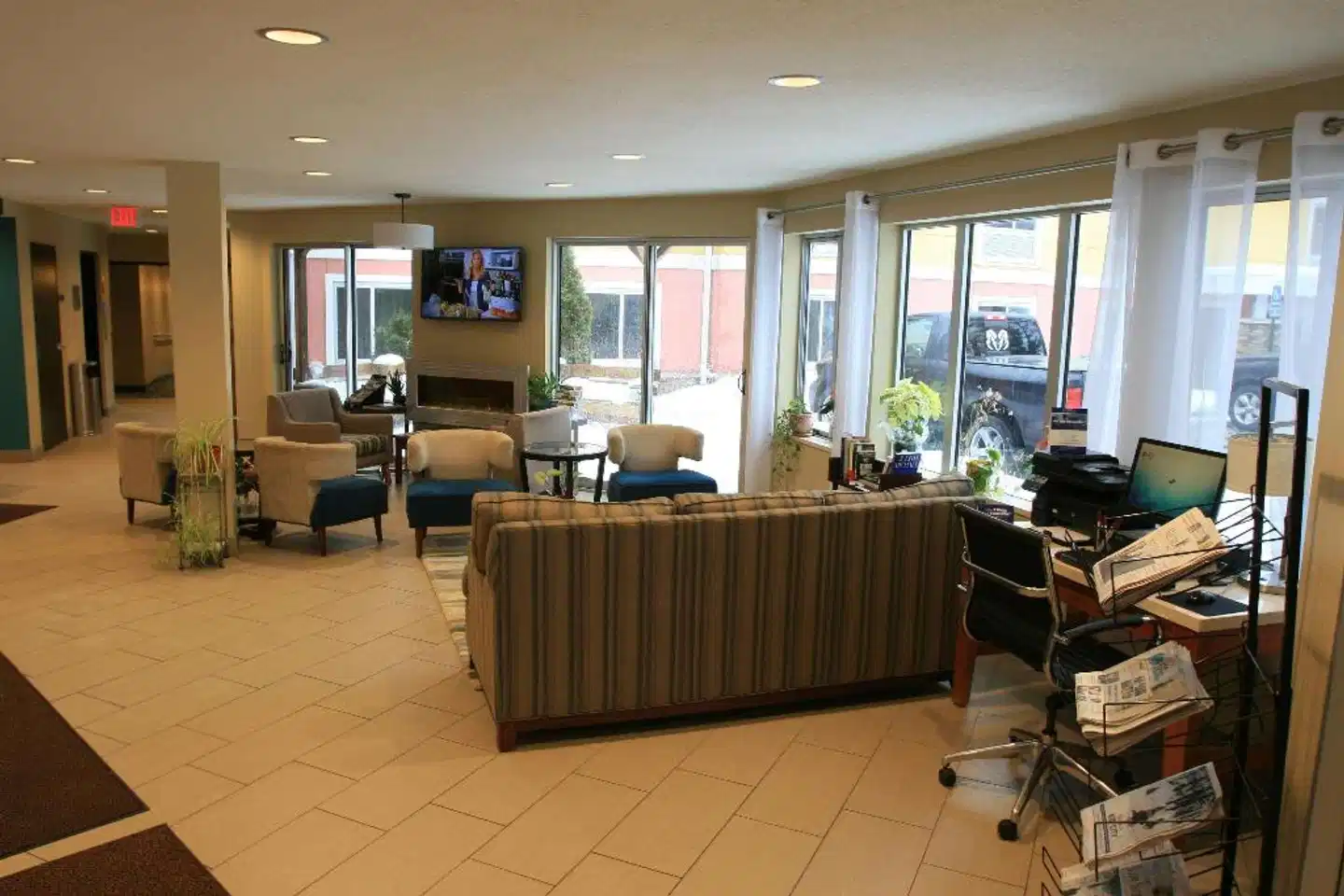 Best Western Plus Traverse City Lobby