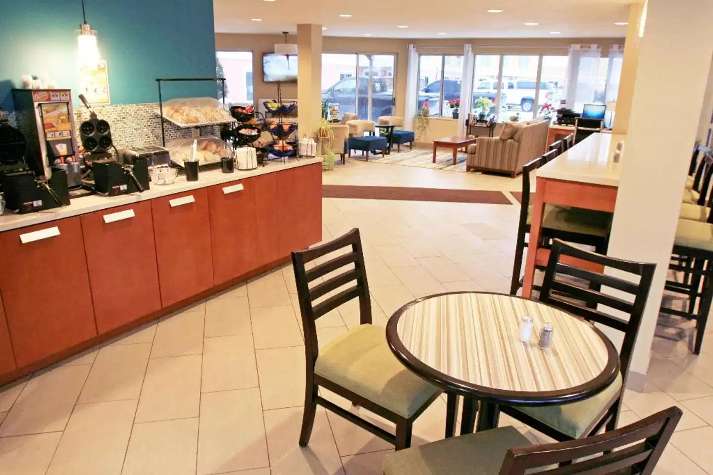 Best Western Plus Traverse City Lobby