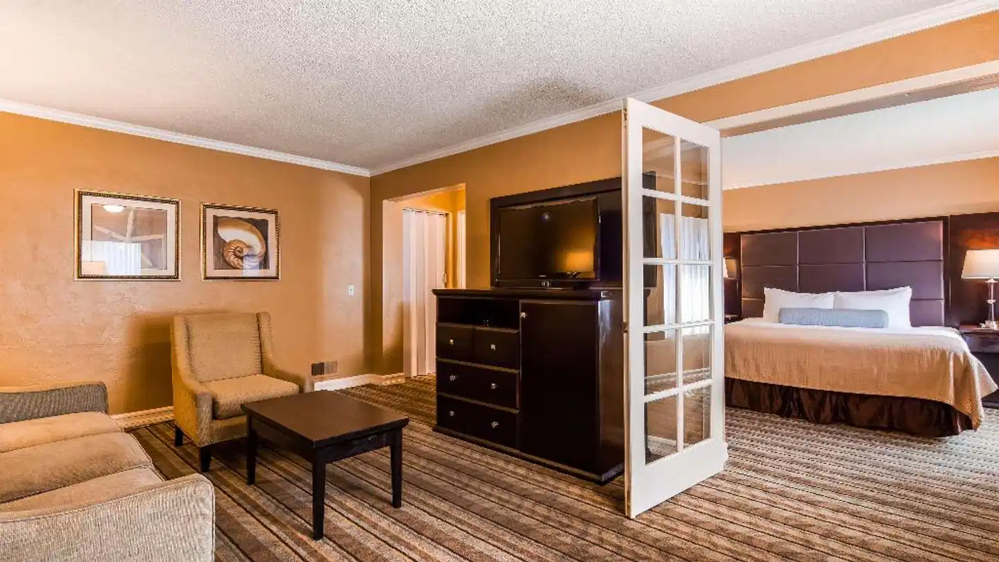 Best Western Carmel's Town House Lodge Wohnbeispiel