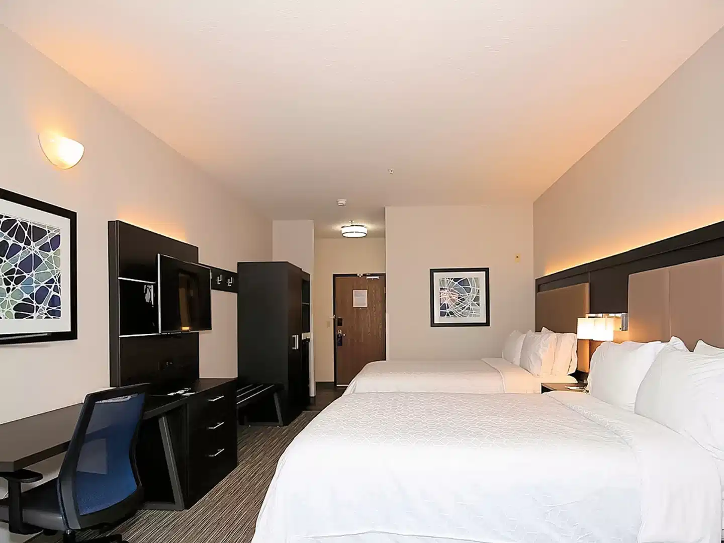 Holiday Inn Express Hotel & Suites Ashland Wohnbeispiel