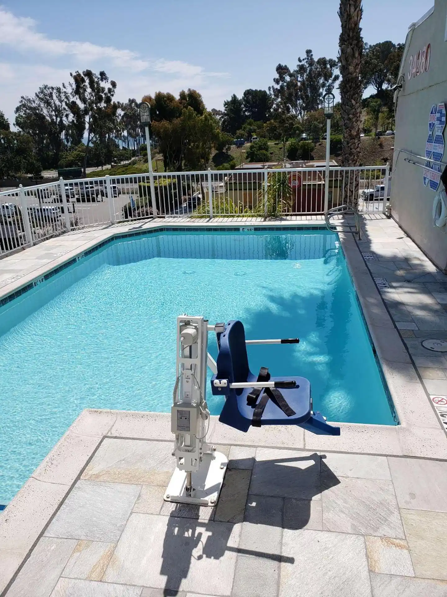 Best Western Plus Marina Shores Hotel - Dana Point Pool