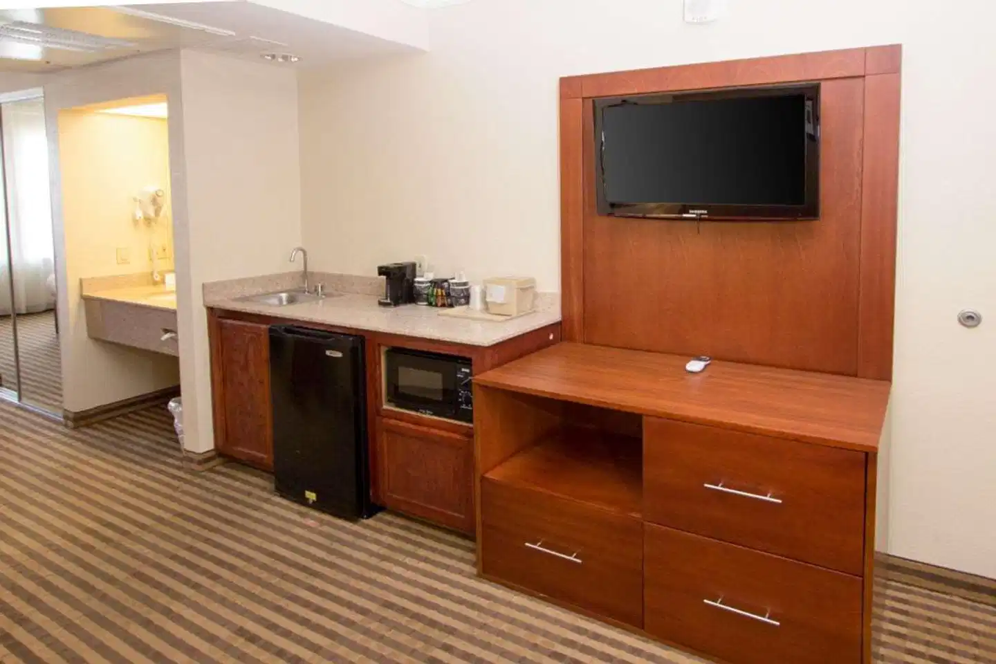 Comfort Suites Visalia - Convention Center Wohnbeispiel