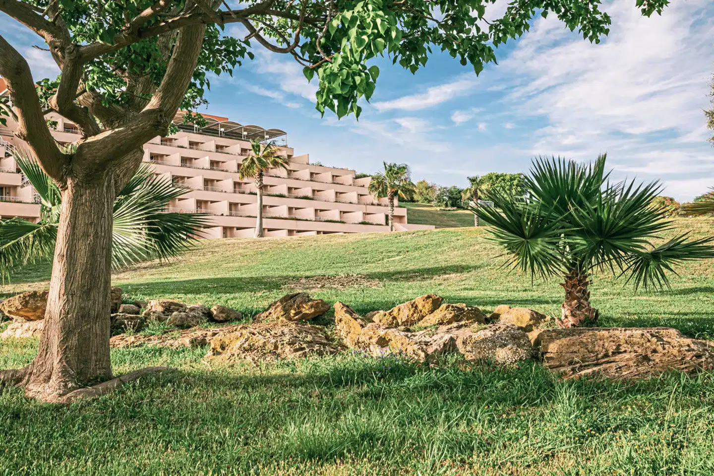 Mangia's Torre del Barone Resort Garten