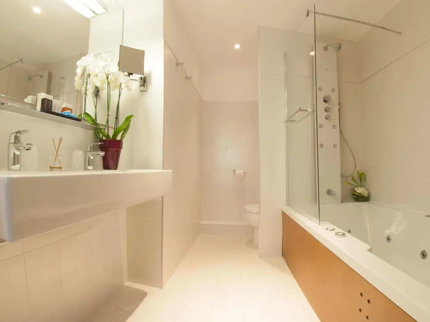 Montaigne & Spa Badezimmer