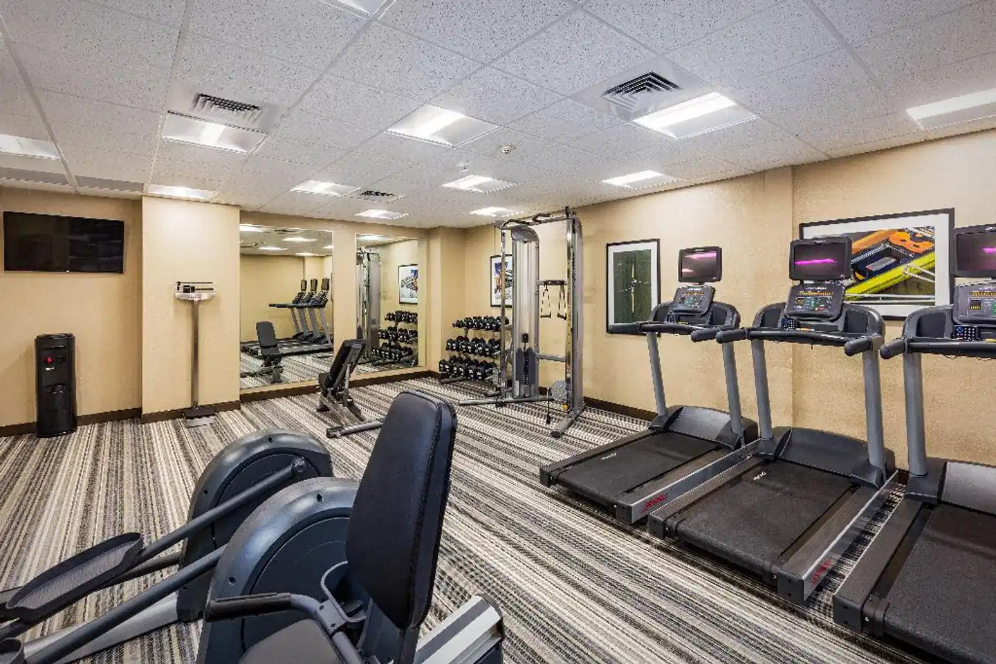 Candlewood Suites Anaheim - Resort Area Sport und Entertainment