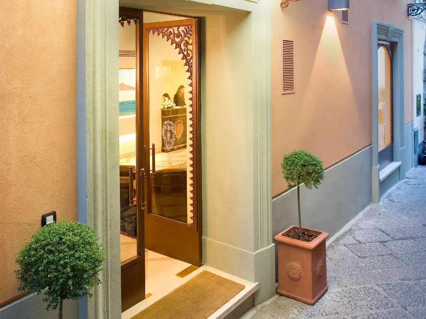 Palazzo Guardati Lobby