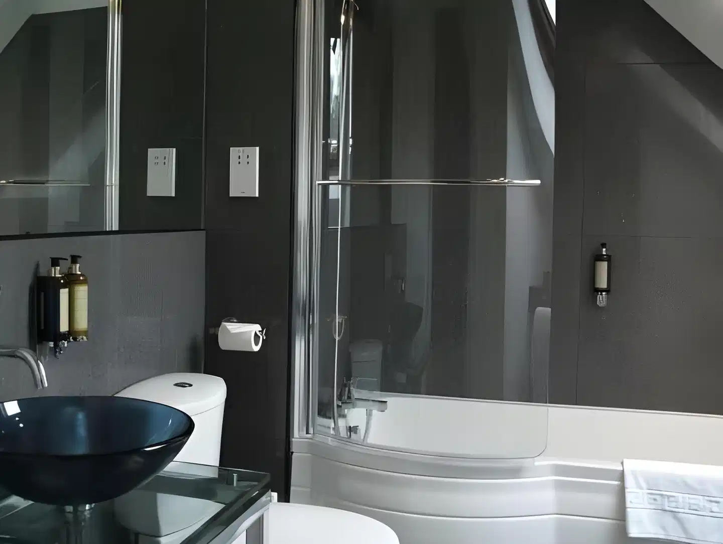 Best Western Henbury Lodge Badezimmer