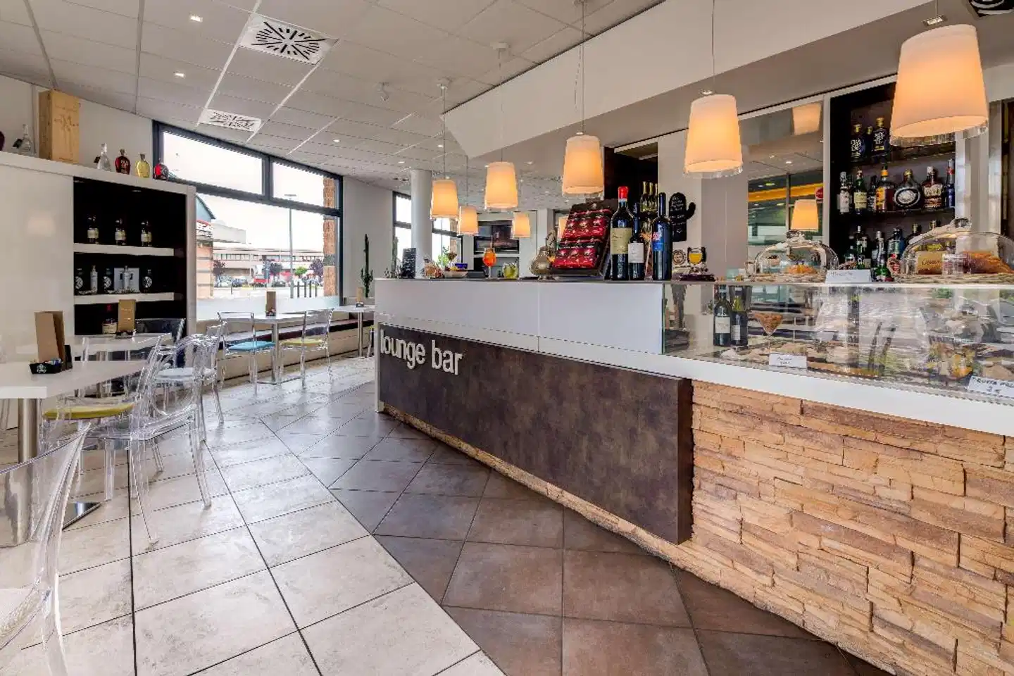 Best Western Plus Hotel Expo Bar