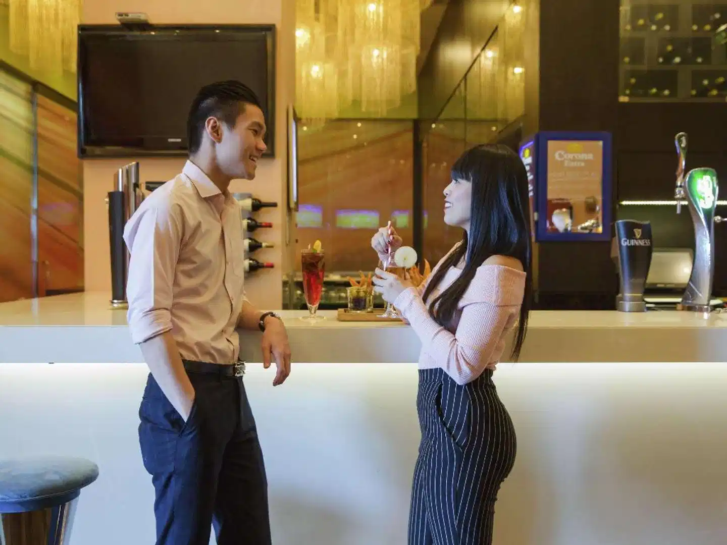 ibis Mall Avenue Dubai Bar