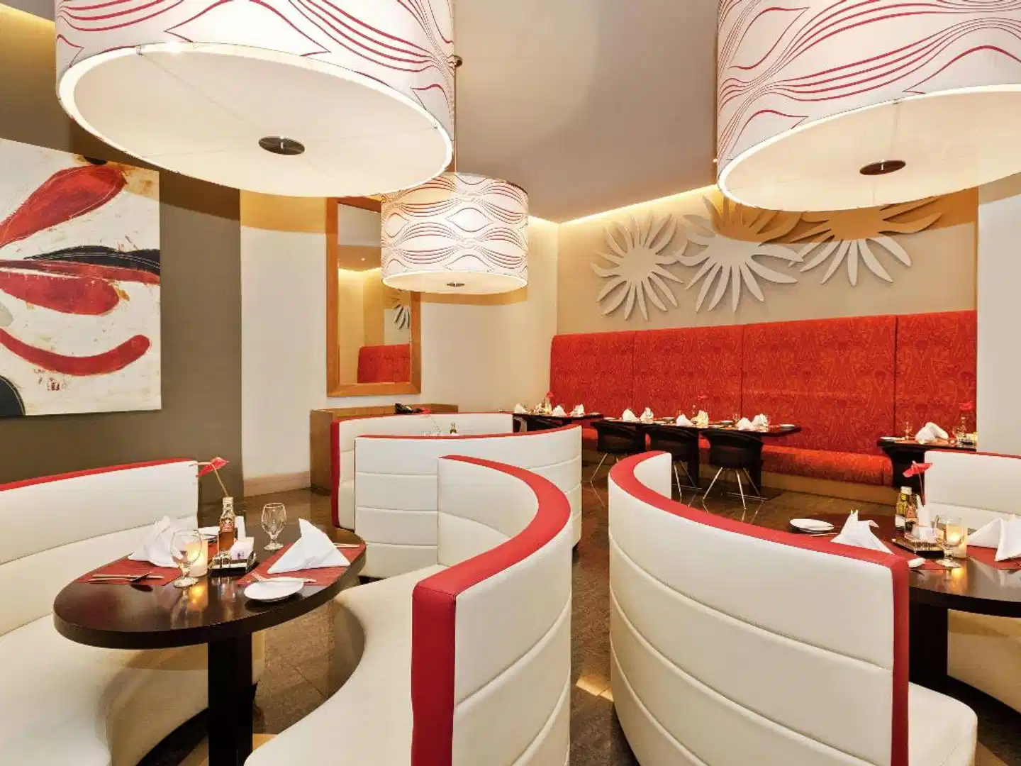 ibis Mall Avenue Dubai Bar