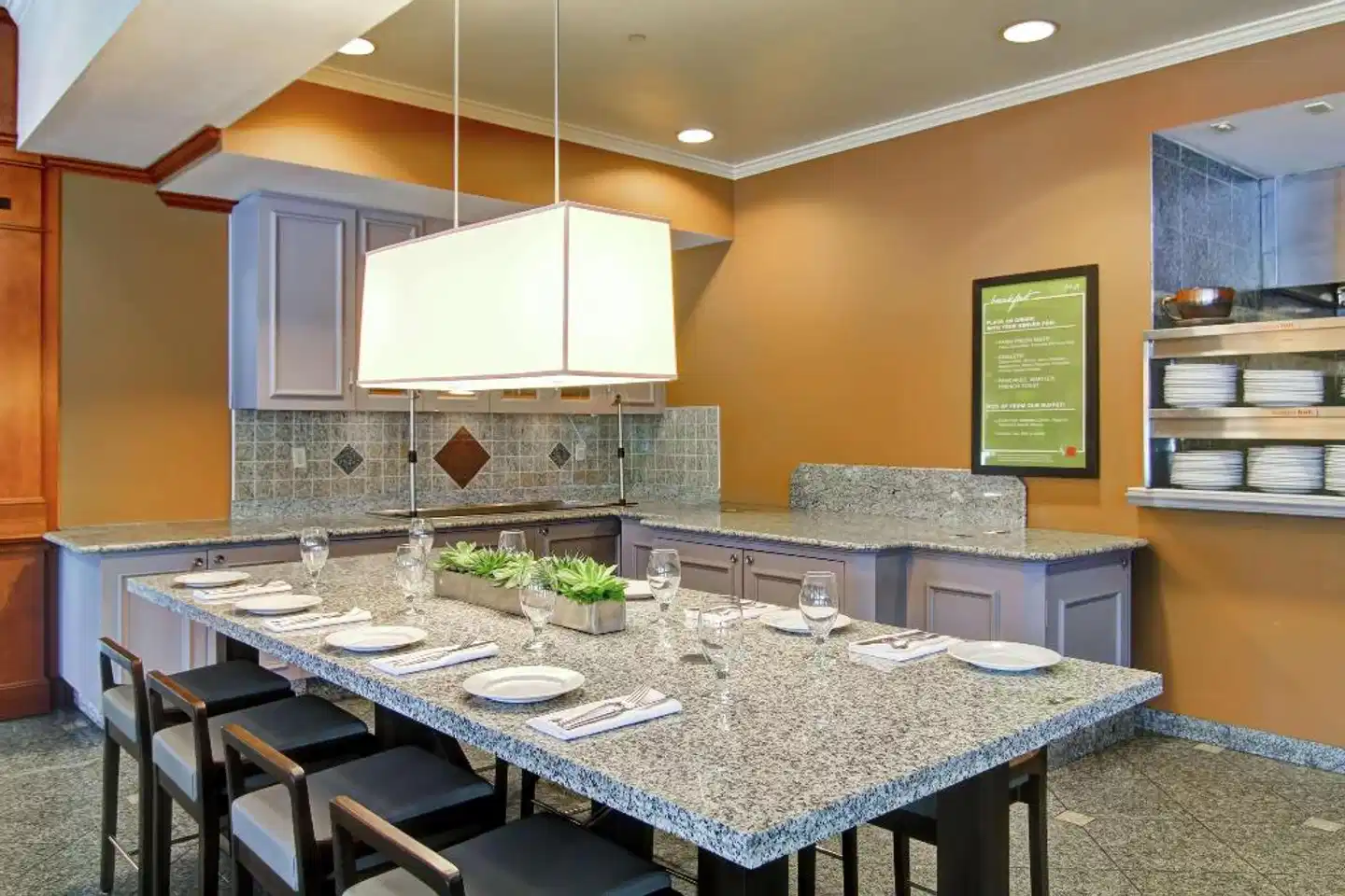 Hilton Garden Inn Ottawa Airport Restaurant