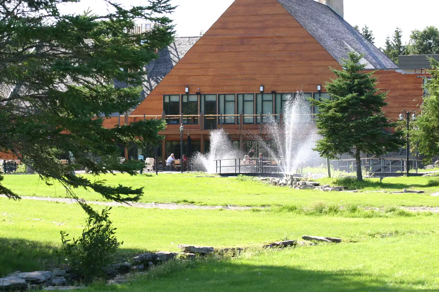 Lakeview Hecla Resort Aussenansicht