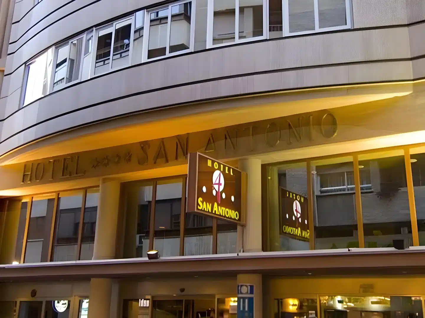 Hotel San Antonio Aussenansicht