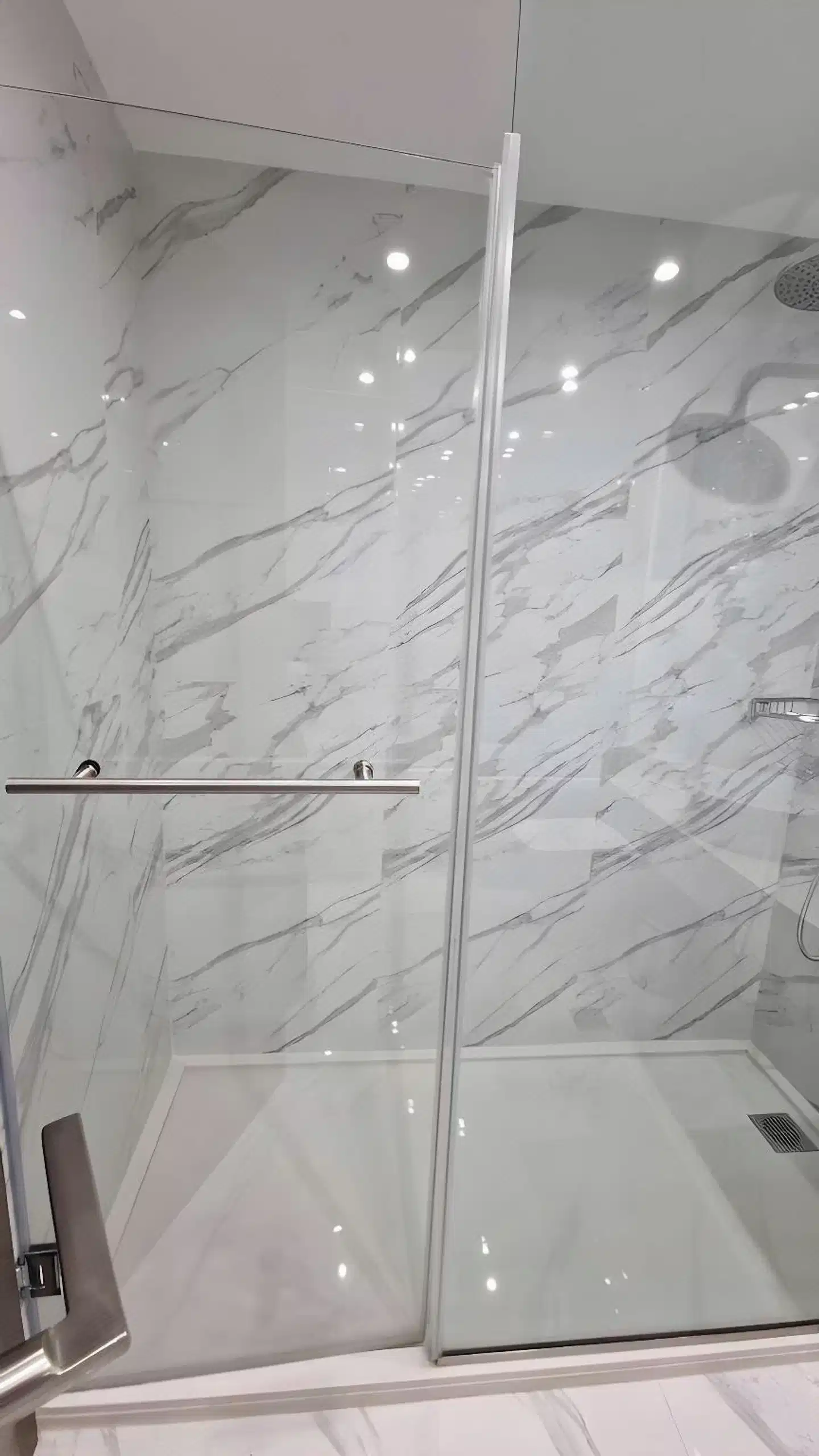 Hotel International Atene Badezimmer