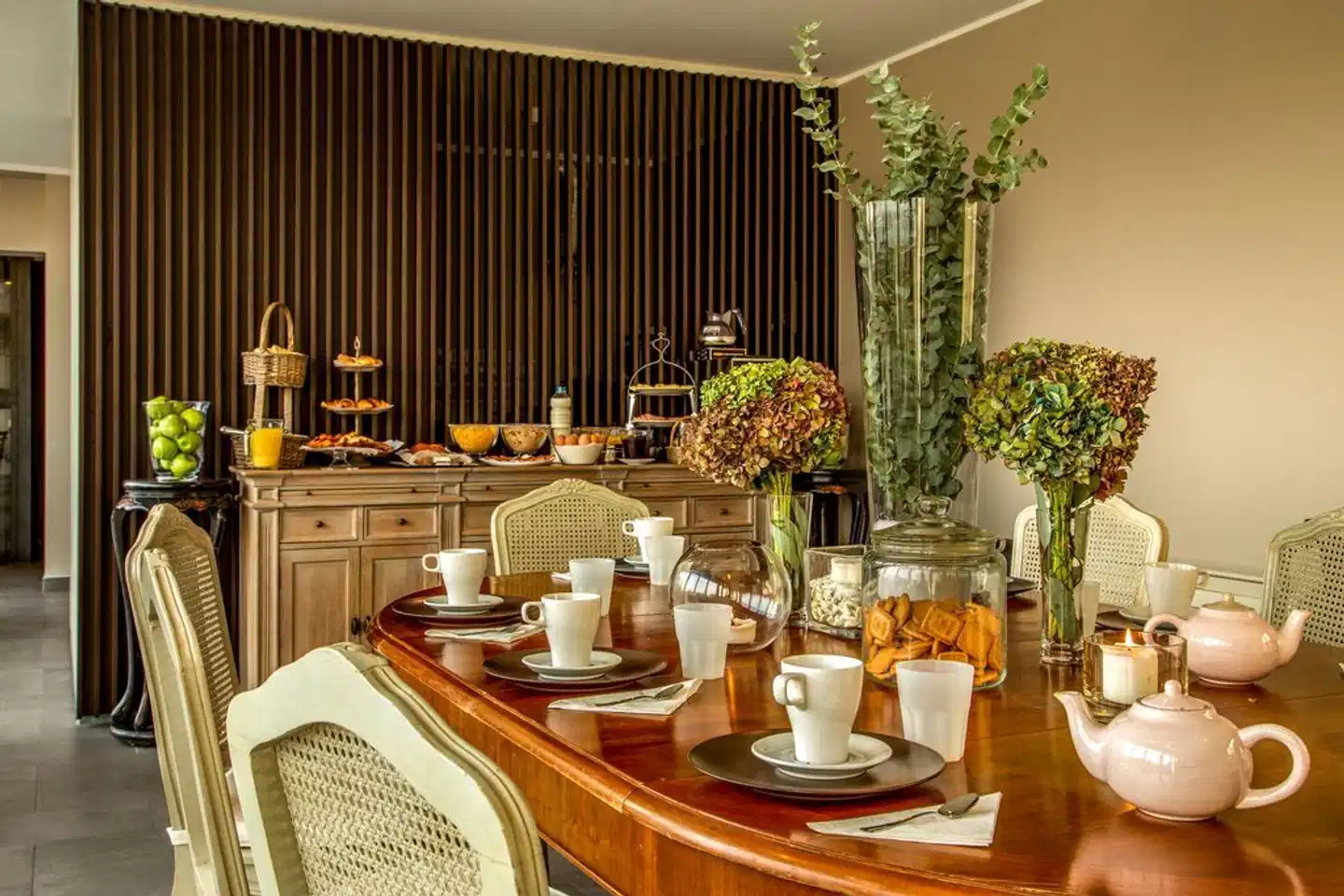 The B Place Restaurant