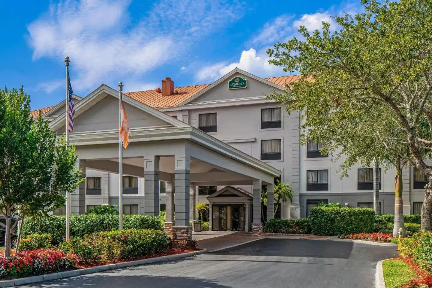 La Quinta Inn & Suites by Wyndham Bonita Springs Naples N. Aussenansicht