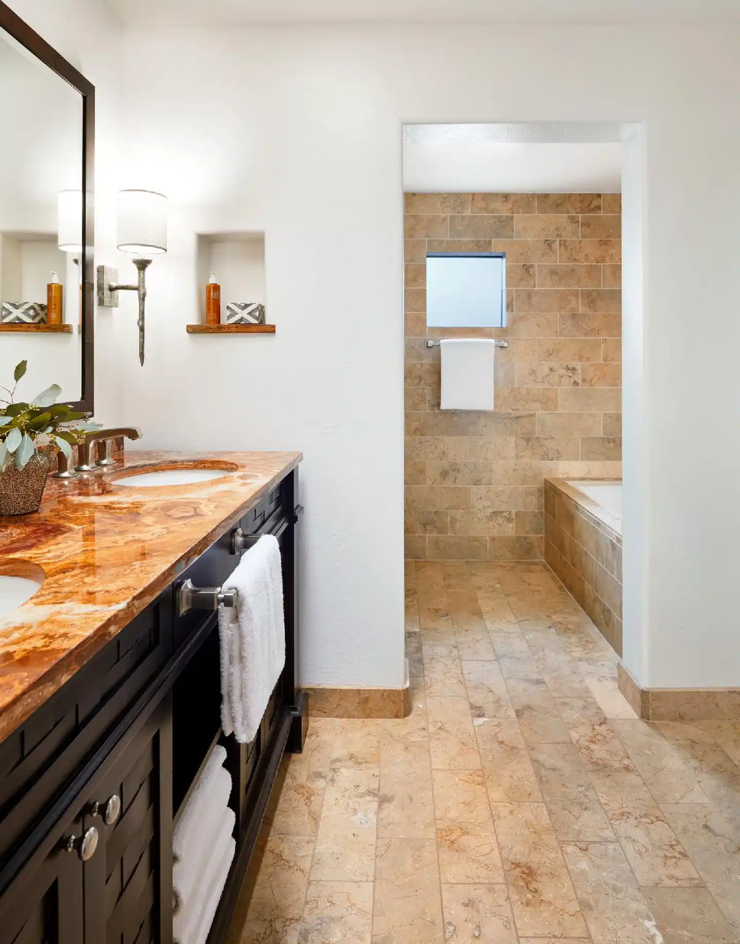 Enchantment Resort and Mii Amo Spa Badezimmer