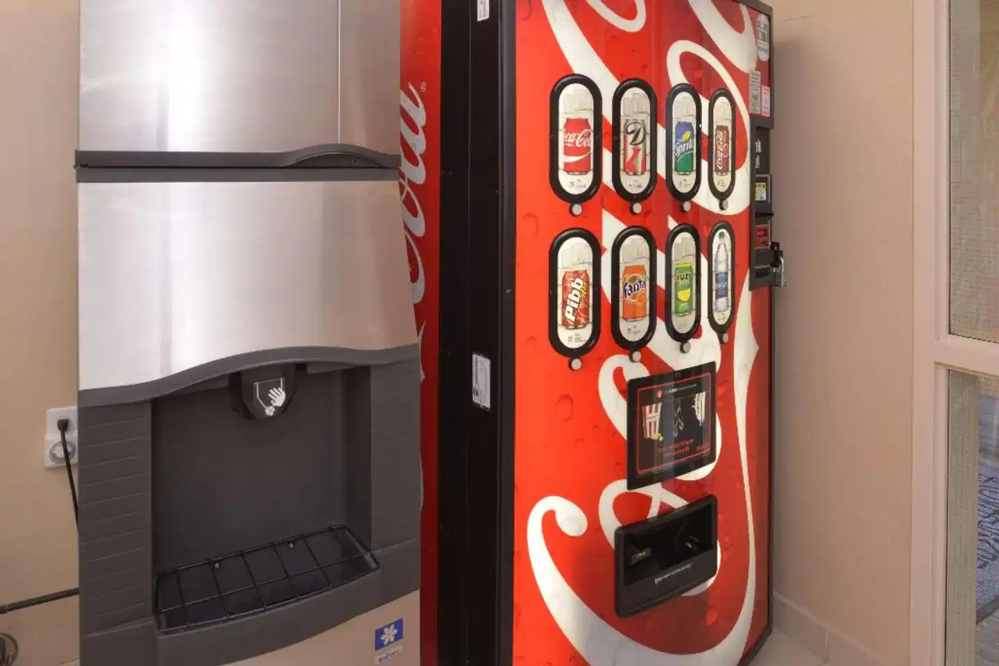 Hampton Inn & Suites Bakersfield North-Airport Badezimmer