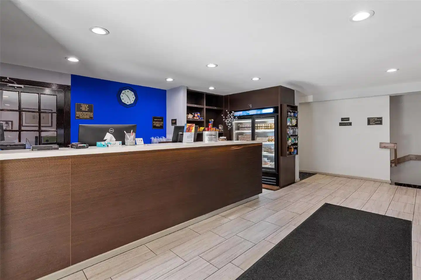 SureStay Plus Hotel by Best Western Mammoth Lakes Lobby