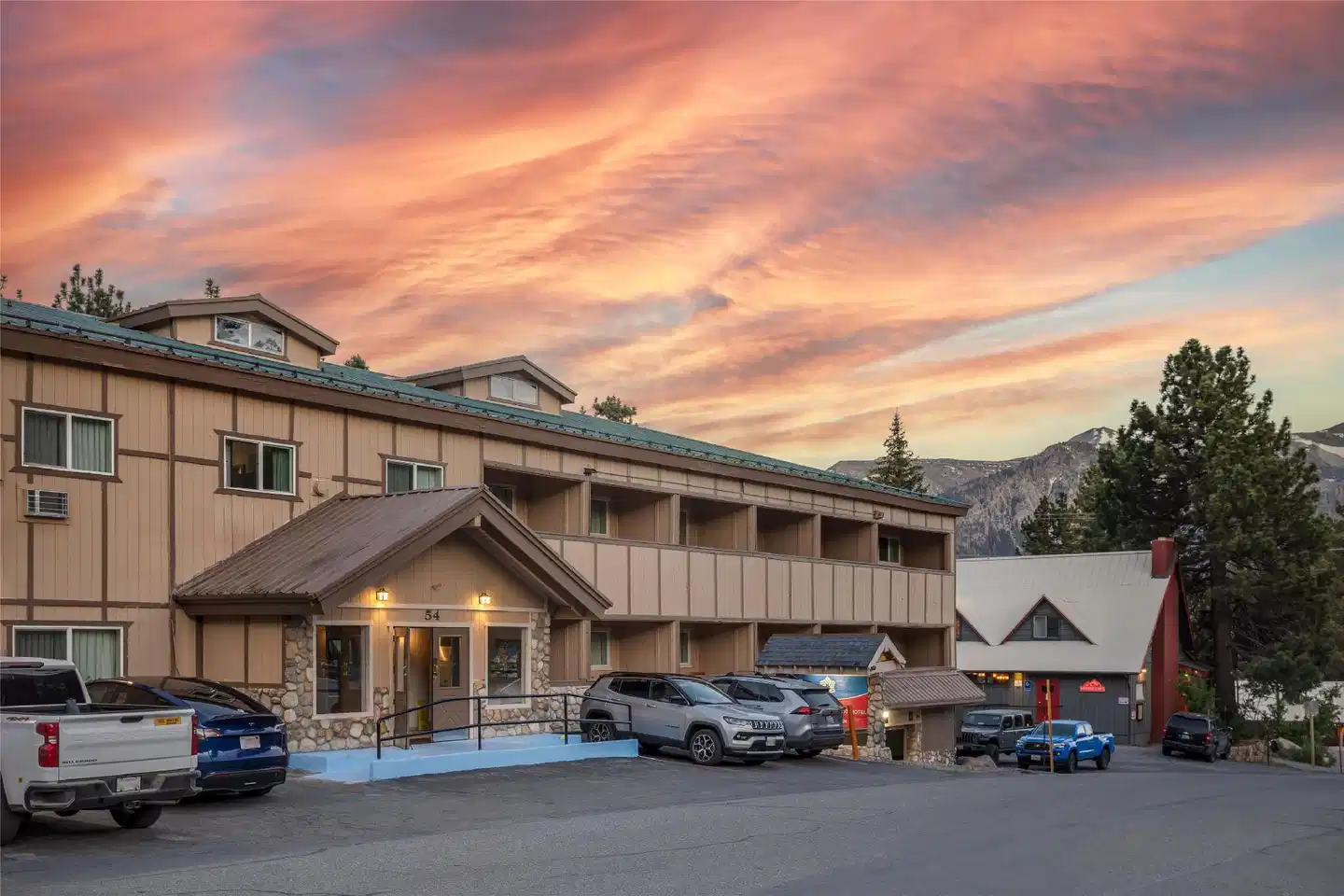 SureStay Plus Hotel by Best Western Mammoth Lakes Aussenansicht