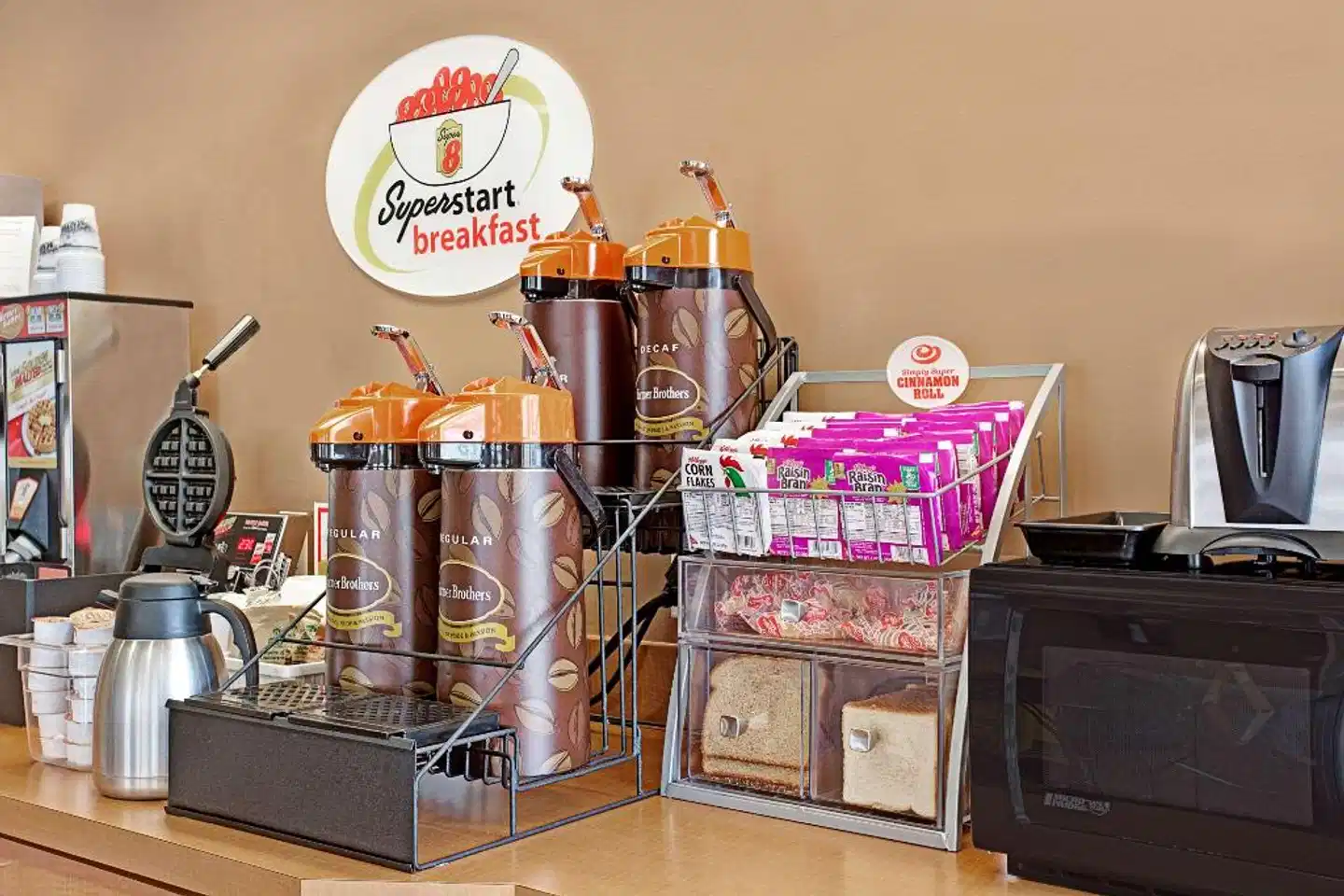 Super 8 by Wyndham Los Angeles Downtown Wohnbeispiel